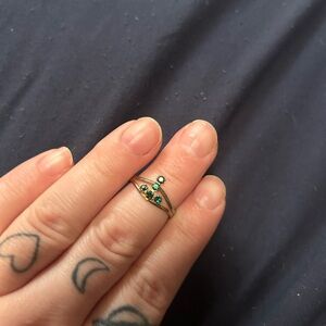 Elegant Green Gemstone Ring